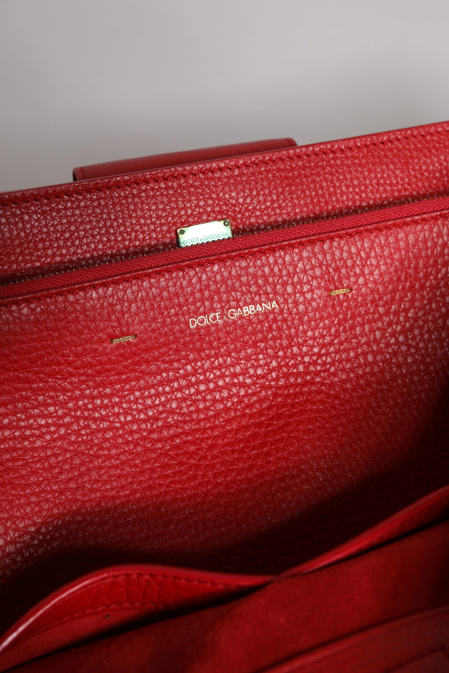 D&G Sac à main en cuir de veau rouge avec plaque logo
